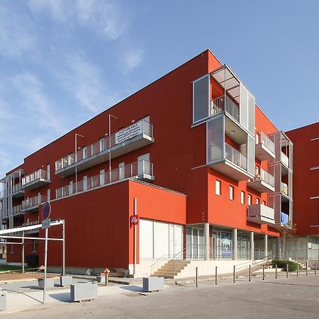 Apartment Sunset Colours Umag Bagian luar foto