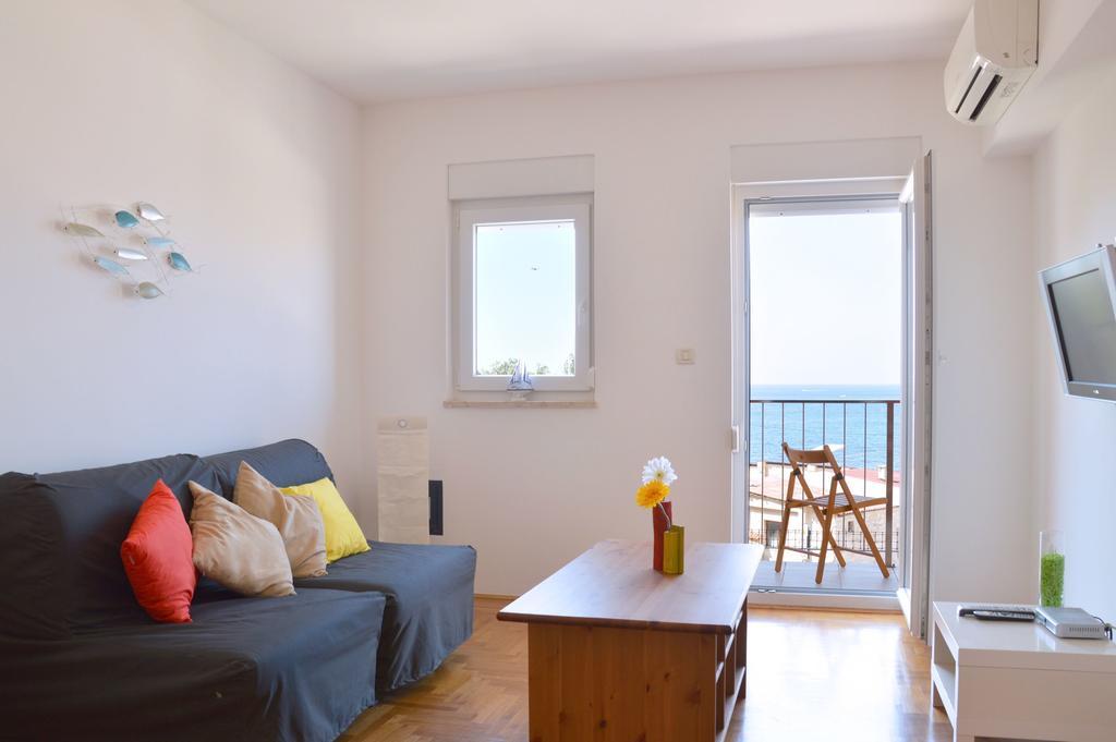 Apartment Sunset Colours Umag Ruang foto